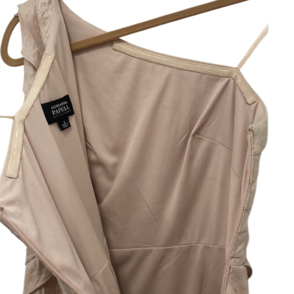 Adrianna Papell Tiered One Shoulder Gold Shimmery Cocktail Dress Sz 4 - Picture 6 of 7